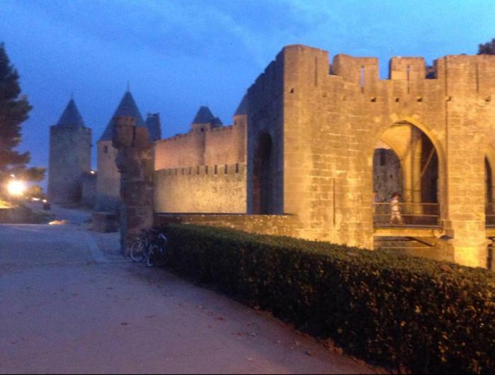 O Calme Apartment Carcassonne Exterior photo